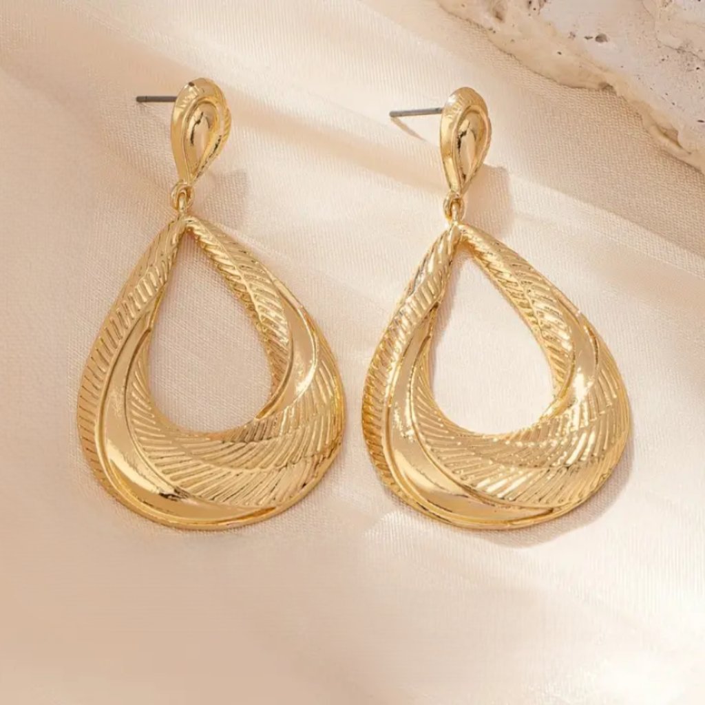 14k Gold Womens Large Chunky Hanging Oval Hoop Earrings Ladies Etched Hoops New